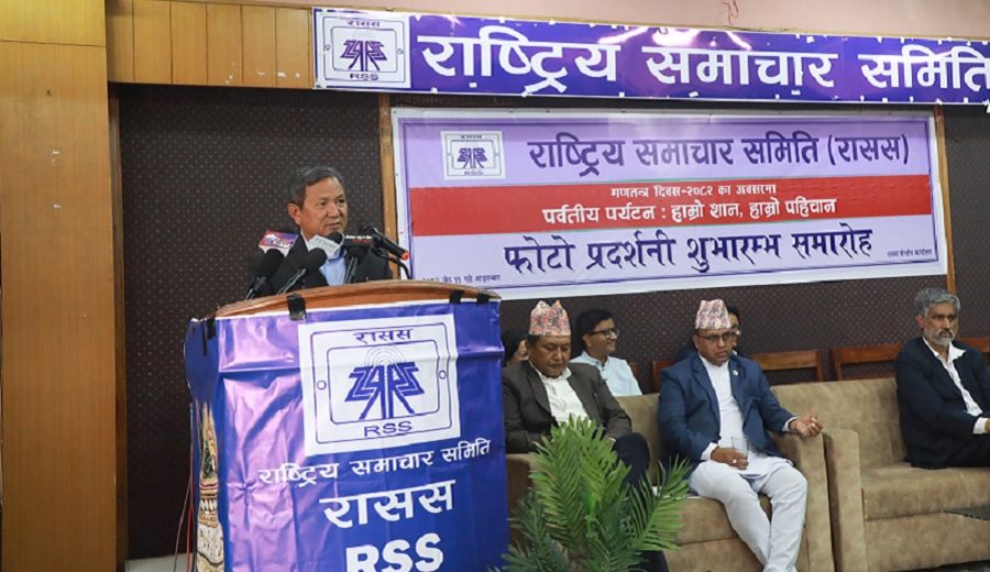 पर्यटकलाई सहज बनाउन सूचना प्रविधिसँग सम्बन्धित क्षेत्रमा ध्यान दिन आवश्यक: सञ्चारमन्त्री गुरुङ