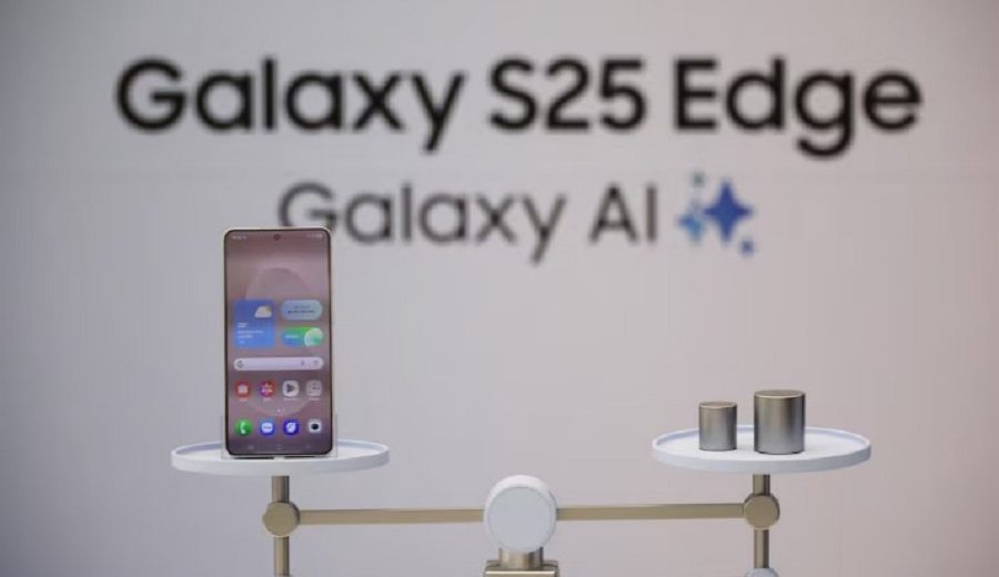 सामसङद्वारा हालसम्मकै सबैभन्दा पातलो फ्ल्यागशिप स्मार्टफोन मोडल सार्वजनिक, प्रतिस्पर्धा सोझै एप्पलसँग