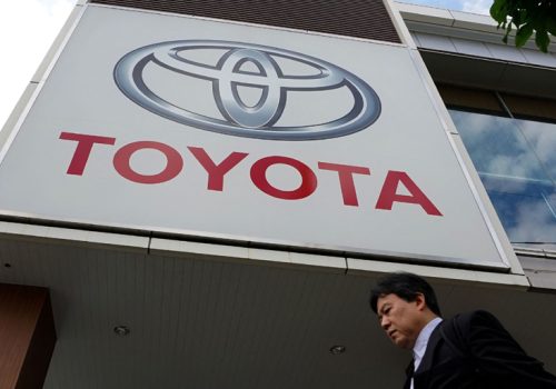 Toyota global output falls 5.5 pct in November