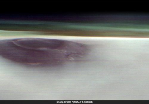 नासाले पृथ्वीको सबैभन्दा अग्लो चुचुराहरूको उचाइभन्दा लगभग दोब्बर अग्लो मंगल ग्रहको ज्वालामुखीको तस्बिर खिच्यो