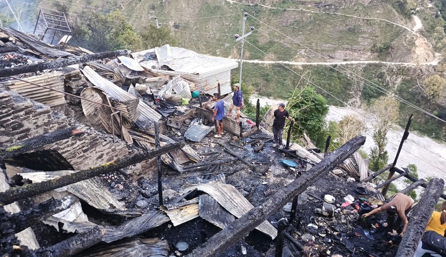 आगलागी पछि बूढीगङ्गामा इन्टरनेट सेवा अवरुद्ध