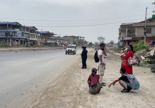 सार्वजनिक सवारीसाधन नचल्दा यात्रुलाई सास्ती