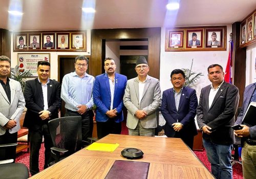 नाडा अटो शो २०२५ सम्बन्धमा उपप्रधान तथा अर्थमन्त्रीसँग नाडा प्रतिनिधिमण्डलको भेटघाट