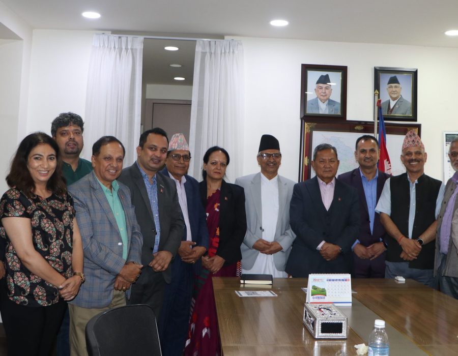 ‘राष्ट्रिय आमसञ्चार प्राधिकरण गठनमा जोड’