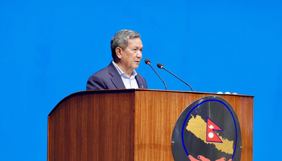 आगामी दशकलाई सूचना प्रविधिको दशकका रुपमा अगाडि बढाइनेछः सञ्चारमन्त्री गुरुङ