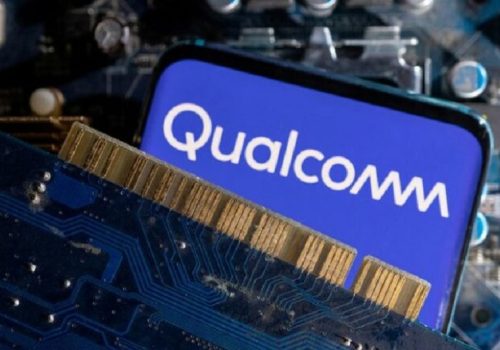 क्वालकमद्वारा कम्प्युटर र फोनका लागि नयाँ चिप सार्वजनिक