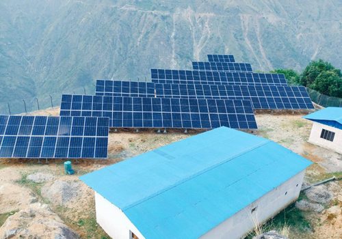सौर्य ऊर्जाका परियोजनामा आकर्षण बढ्यो