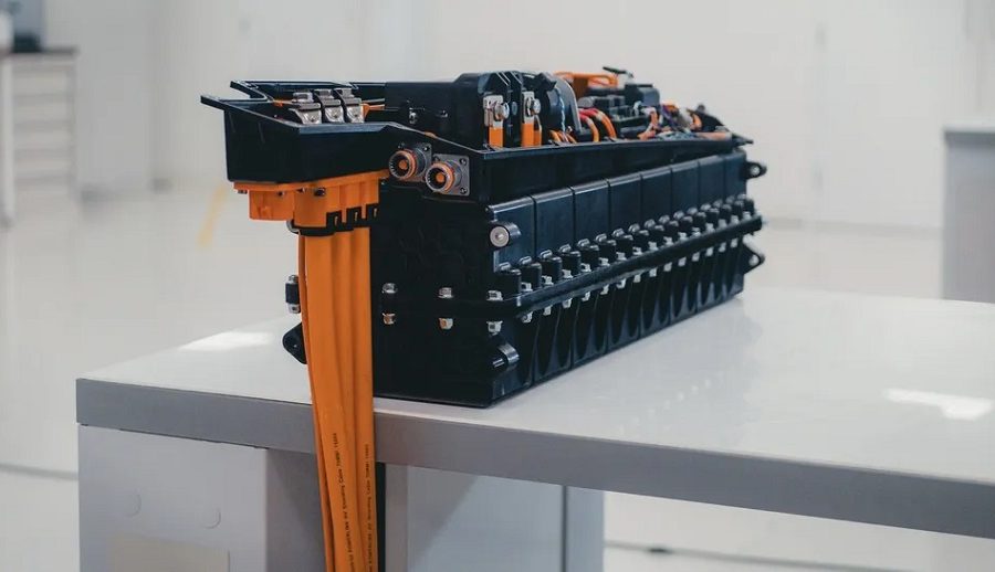 १८ सेकेन्डमा पूर्णरूपमा चार्ज गर्न सकिने अधिक शक्तिशाली ईभी ब्याट्री उत्पादनको बाटो खुल्यो