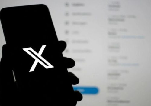 एक्सच्याट आउँदै, म्यासेज र अन्य विकल्प गायब हुँदै