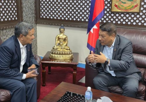 Acting PM and Communications Minister discuss on making info flow effective during disaster