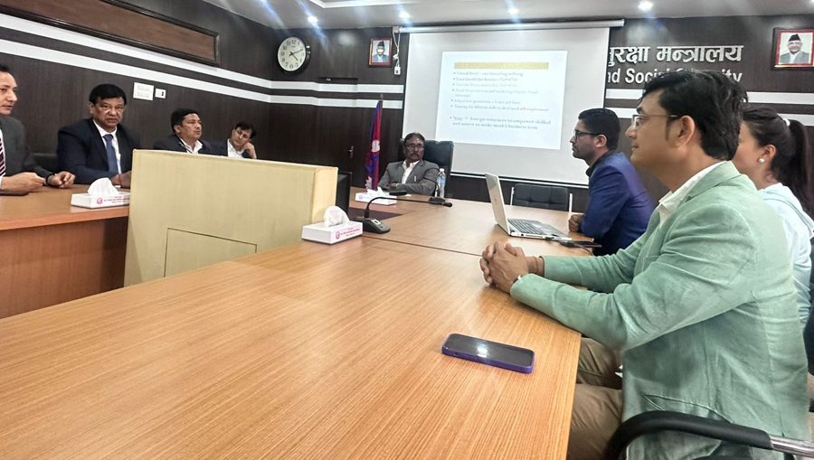 श्रम मन्त्रालय र कनेक्ट किसानसहित मौलिक बजार लगायत विभिन्न संस्थाहरूबिच छलफल