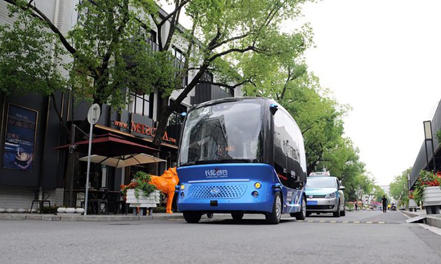 सांघाईले उच्च-स्तरीय स्वायत्त ड्राइभिङको लागि अग्रणी क्षेत्र निर्माण गर्ने योजनाको अनावरण गर्यो