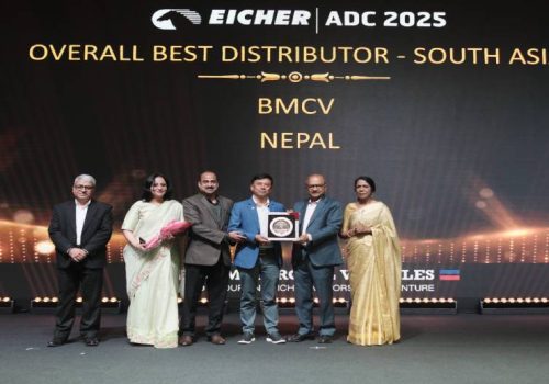 बतास एमएडब्ल्यू कमर्सियल भेहिकललाई भोल्भो आइसरको “सर्वश्रेष्ठ वितरक–दक्षिण एसिया” को उपाधि