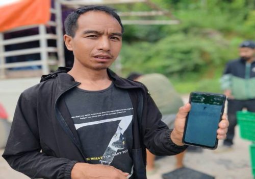 कृषकको सहारा बन्दै ‘जियोकृषि एप’, सबै सूचना मोबाइलमै