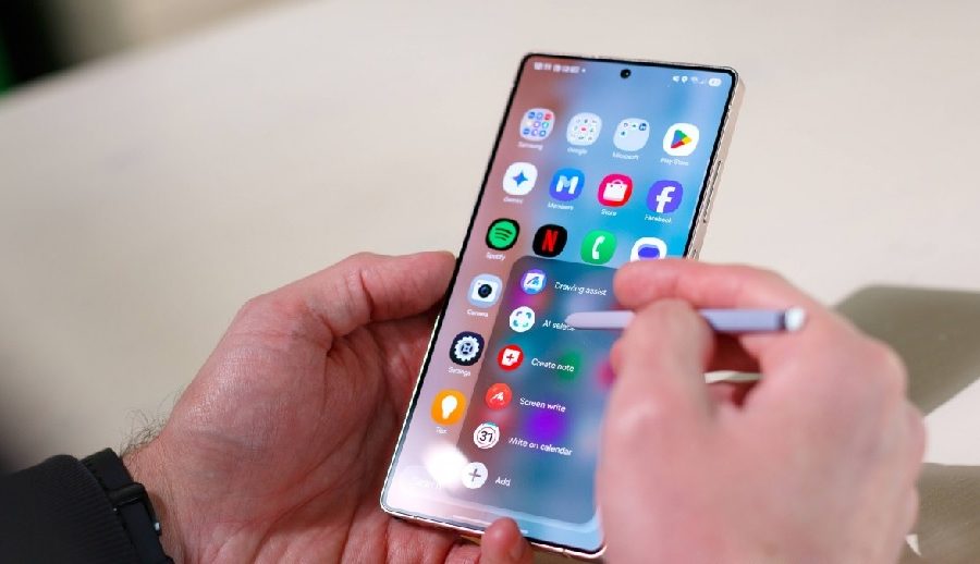 सामसङले वान यूआई ८ डिभाइसहरूमा बुटलोडर अनलकिङमा प्रतिबन्ध लगायो