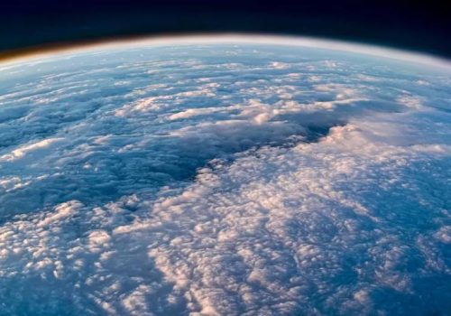 सूर्यको प्रकाशद्वारा सञ्चालित साना उपकरणले पृथ्वीको वायुमण्डलमा रहस्यमय क्षेत्र पत्ता लगाउन सक्ने