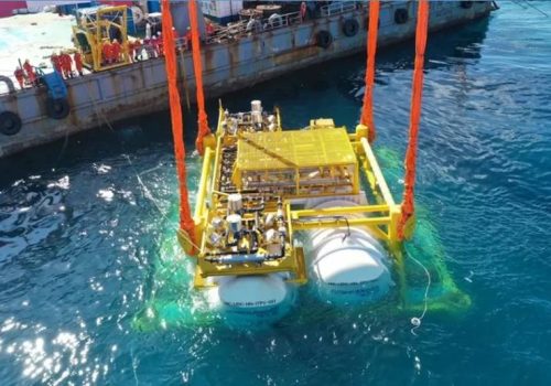 कम खर्चमा विशाल डाटा सेन्टरहरुलाई चिसो बनाइ राख्न समुद्रभित्र डुबाउँदै चीन