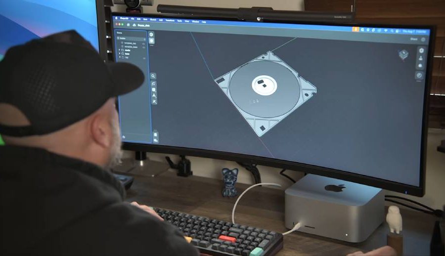 यी यूट्युबरले वर्षौंअघि कम्प्युटर जगतले त्यागिसकेको ‘फ्लपी डिस्क ड्राइभ’ शून्यबाट यसरी पुन:निर्माण गरे