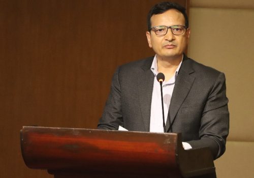 स्मार्ट टेलिकमको सम्पत्ति लिलामी प्रकरणमा थुनामा रहेका दूरसञ्चार प्राधिकरणका पूर्व अध्यक्ष भण्डारी धरौटीमा रिहा