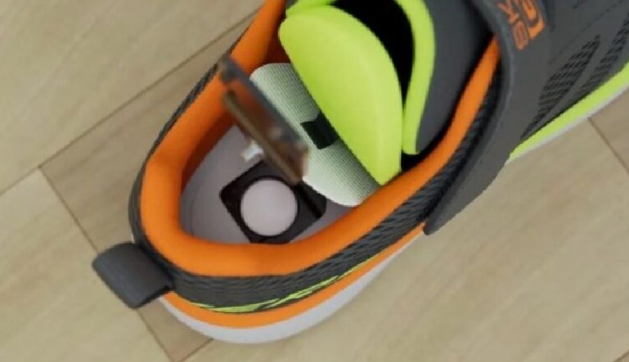 स्केचर्सले बालबालिकाहरुका लागि तयार पार्यो एप्पल एयरट्याग सहितको स्नीकर्स