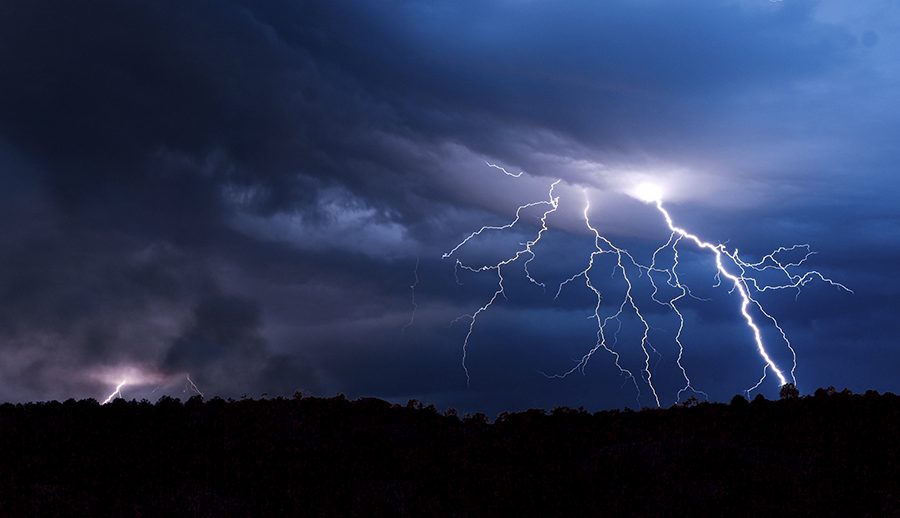 विश्वकै लामो ‘चट्याङ प्रकाश’ को नयाँ विश्व रेकर्ड