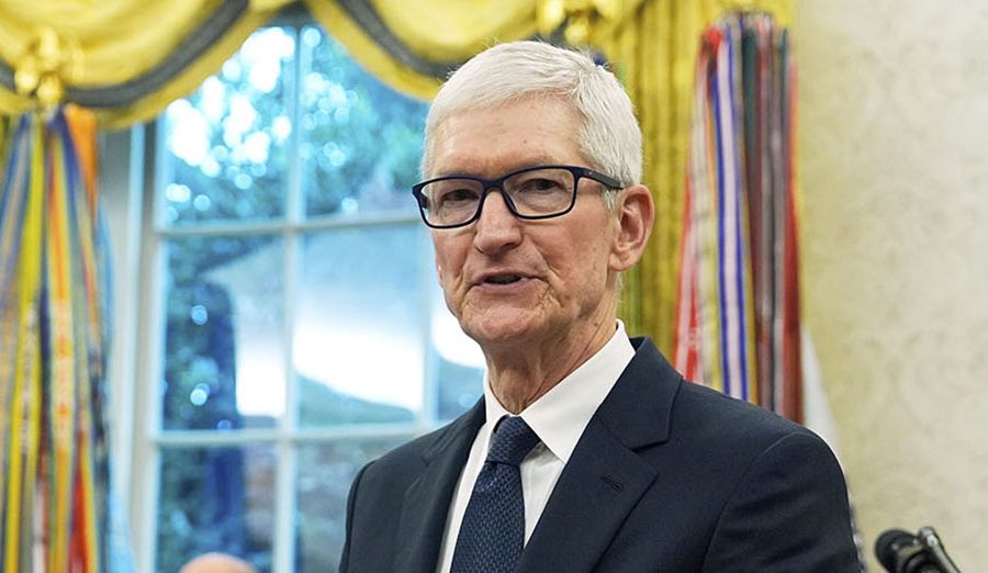 एप्पलका कुकले नाइकीको शेयर हिस्सेदारी दोब्बर गरे, सीईओ हिलको ‘टर्नअराउन्ड’ प्रयासलाई समर्थन