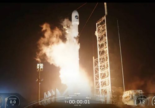 स्पेसएक्सले गोप्यरुपमा प्रक्षेपण गर्यो अमेरिकी स्पेस फोर्सको रहस्यमय अन्तरिक्ष विमान एक्स-३७बी