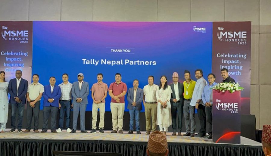 झापाका विमली ट्याली सोलुसन्सका नवप्रवर्तक व्यावसायीका रूपमा पुरस्कृत