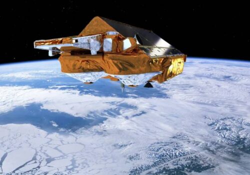 आकाशमा रहेका स्याटेलाईटको मद्दतले पत्ता लाग्यो अन्टार्कटिकामा हिउँको पत्रमुनी लुकिरहेका ८५ ओटा सक्रिय ताल