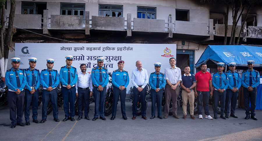 गोल्छा ग्रुपले काठमाडौँ उपत्यका ट्राफिक प्रहरी कार्यालयलाई दियो २० थान मोटरसाइकल