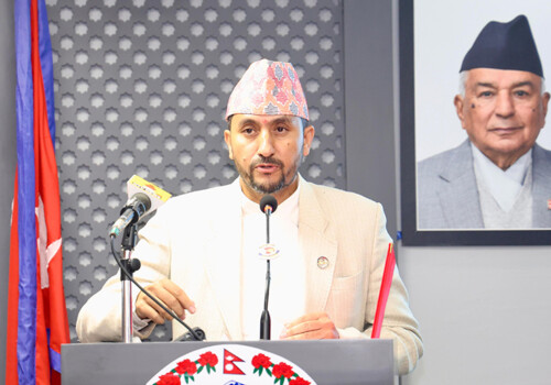 सञ्चारमन्त्री खरेलको प्राथमिकताः दूरसञ्चार सेवा विस्तार गर्दै सुशासन प्रवर्द्धन