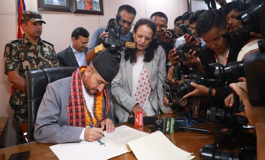 अघिल्लो सरकारको समयमा रोक्न निर्देशन दिइएको निशुल्क वाईफाई सेवा नयाँ सरकारको पहिलो प्राथमिकतामा
