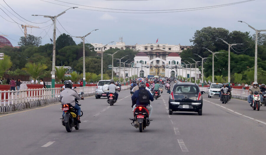 सार्वजनिक सवारी साधनमा आजदेखि ‘रुट परमिट’ खुला