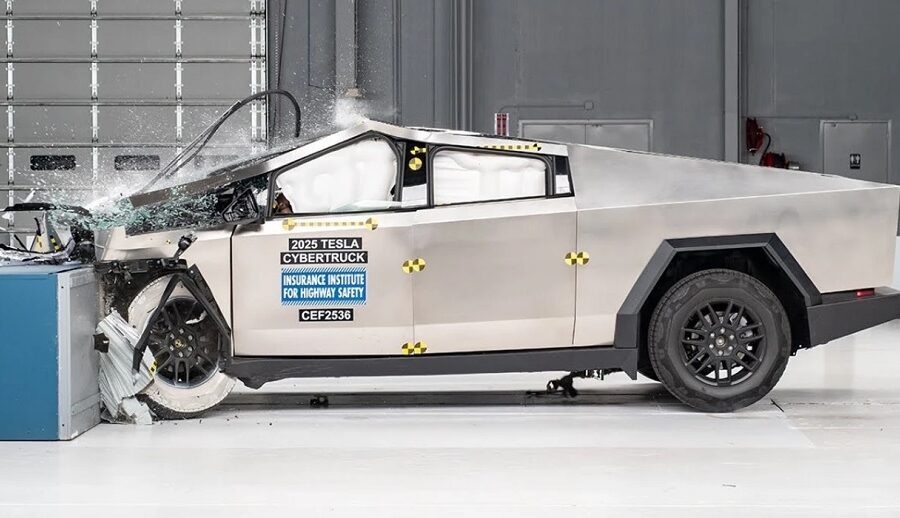 टेस्ला साइबरट्रकको कठिन सेफ्टि टेस्ट: सबैमा राम्रो रेटिङ, एउटा बिन्दुमा असफल