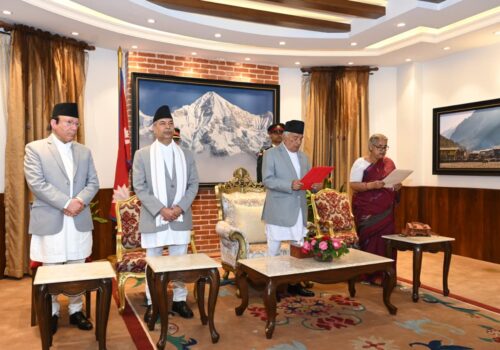 प्रधानमन्त्री सुशीला कार्कीले गरिन शपथ ग्रहण, सम्पूर्ण मन्त्रालयको जिम्मासमेत प्रधानमन्त्रीलाई