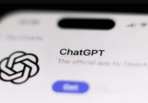 ओपनएआईले च्याटजीपीटीको लागि ग्रुप च्याट्सको परीक्षण गर्दै