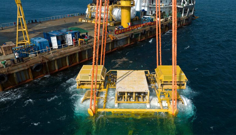 चीनले विश्वको पहिलो हावाबाट चल्ने पानीमुनि रहेको डाटा सेन्टर निर्माण पूरा गर्यो