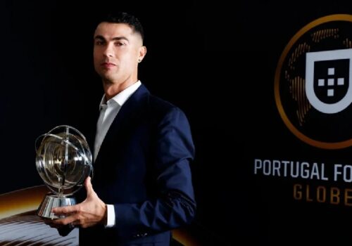 ग्लोबो प्रेस्टिजियो अवार्डको लागि आफ्नो भाषण लेख्न एआई प्रयोग गरेको रोनाल्डोको स्वीकार