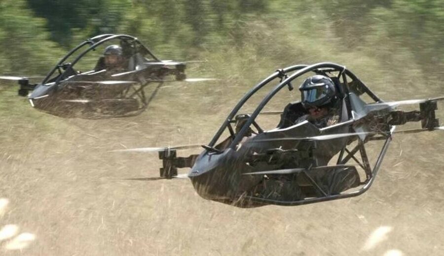 फ्लाइङ कारहरूको पहिलो रेस आयोजना