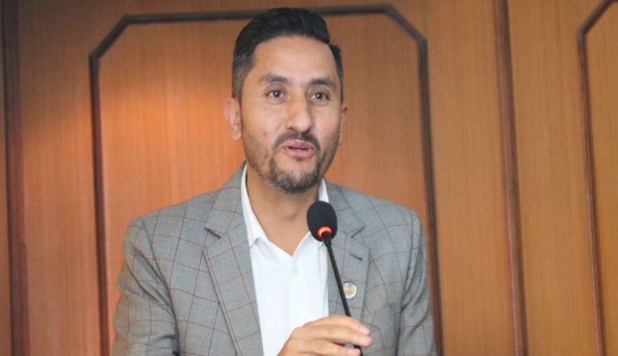 सामाजिक सञ्जालको नियमन बारे सचेतनामूलक सन्देश सामग्री प्रसारण गर्न प्रेस काउन्सिललाई सञ्चारमन्त्रीको सुझाव