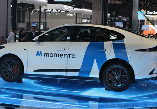 चिनियाँ सेल्फ-ड्राइभिङ स्टार्टअप मोमेन्टाले ५ अर्ब डलरभन्दा बढी मूल्याङ्कनमा फण्डिङ्ग खोजेको रिपोर्ट