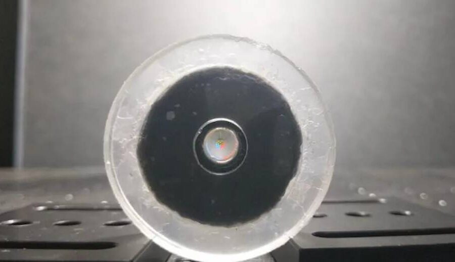 वैज्ञानिकहरूले बनाए अत्याधुनिक र “नरम” रोबोटिक आँखा: बाह्य ऊर्जा स्रोत बिना नै स्वचालित रूपमा फोकस गर्न सक्ने