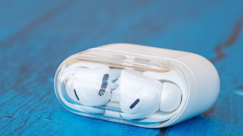 सामसङ ग्यालेक्सी बड्स४ र बड्स४ प्रो अलि ठूलो ब्याट्रीको साथ आउने