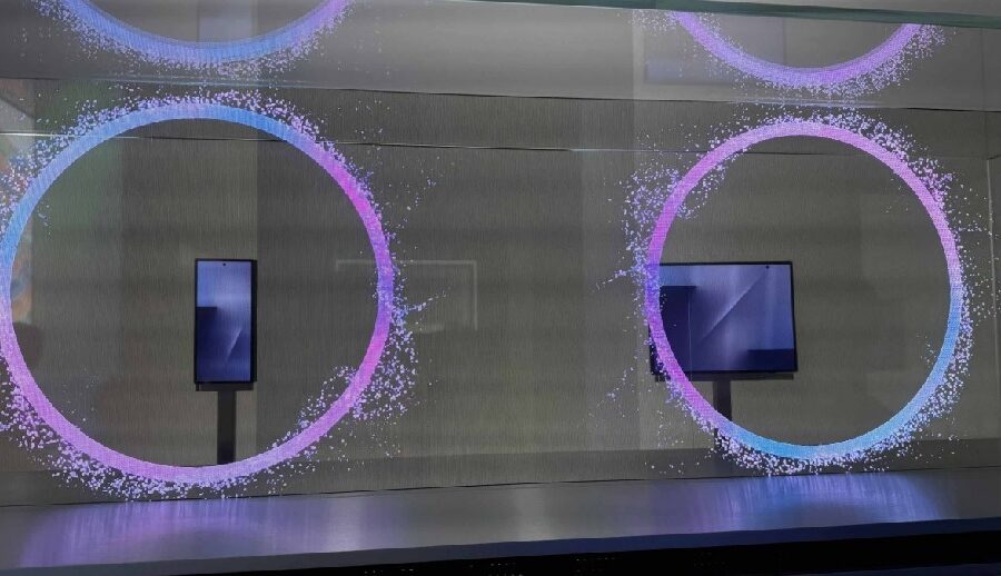 सामसङले आफ्नो ट्राई–फोल्ड प्रोटोटाइप प्रदर्शन गर्यो