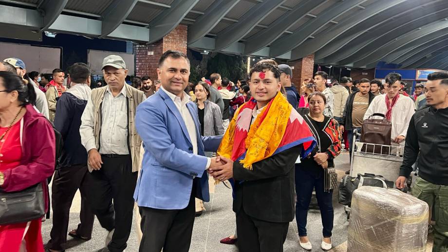स्टार्टअप वर्ल्डकपका लागि नेपाली टोली अमेरिका प्रस्थान