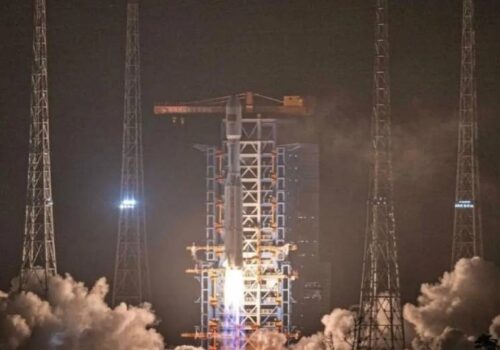 चीनद्वारा नयाँ उपग्रह समूह सफलतापूर्वक प्रक्षेपण