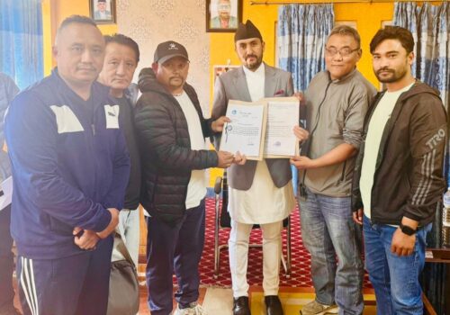 दुर्गम क्षेत्रमा सञ्चारको पहुँच पुर्याउन सञ्चारमन्त्रीसमक्ष अनुरोध, पर्यटकीय क्षेत्रमै छैन कुनै पनि सञ्चारको साधन