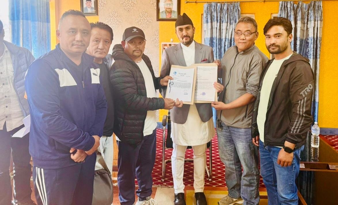 दुर्गम क्षेत्रमा सञ्चारको पहुँच पुर्याउन सञ्चारमन्त्रीसमक्ष अनुरोध, पर्यटकीय क्षेत्रमै छैन कुनै पनि सञ्चारको साधन