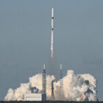 ब्लू ओरिजिनको नयाँ ग्लेन रकेटमार्फत नासाको मंगल ग्रह अभियानको स्याटेलाइट तैनाथ, बूस्टर ल्यान्डिङमा सफलता