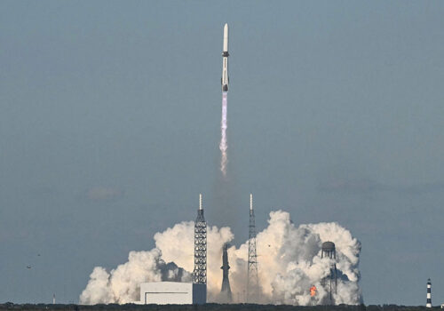 ब्लू ओरिजिनको नयाँ ग्लेन रकेटमार्फत नासाको मंगल ग्रह अभियानको स्याटेलाइट तैनाथ, बूस्टर ल्यान्डिङमा सफलता